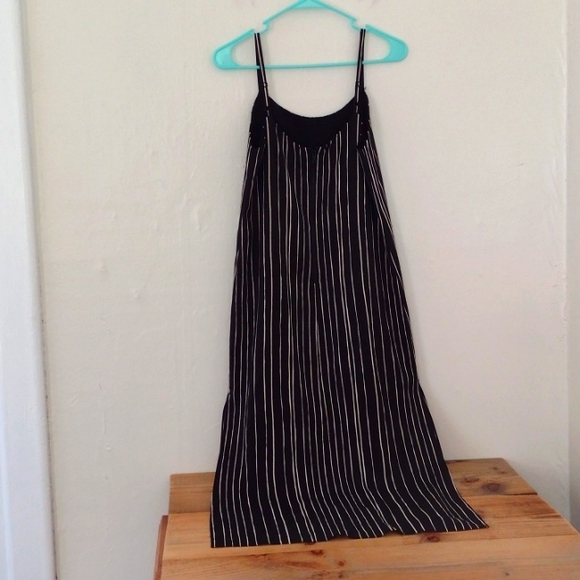 Alice & Olivia Black Striped Spaghetti Strap Midi Dress Size 0 - Picture 4 of 15